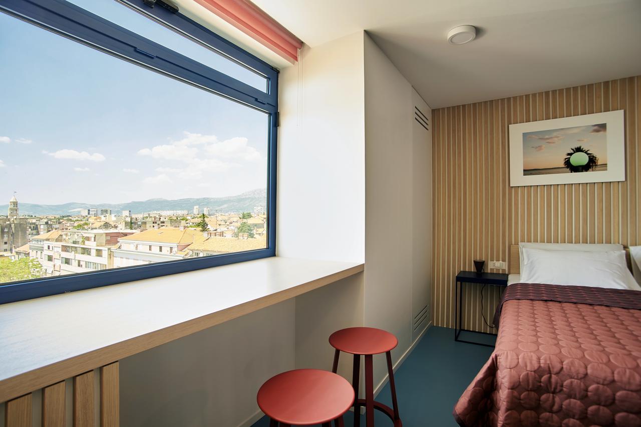Up There Design Rooms Split Buitenkant foto
